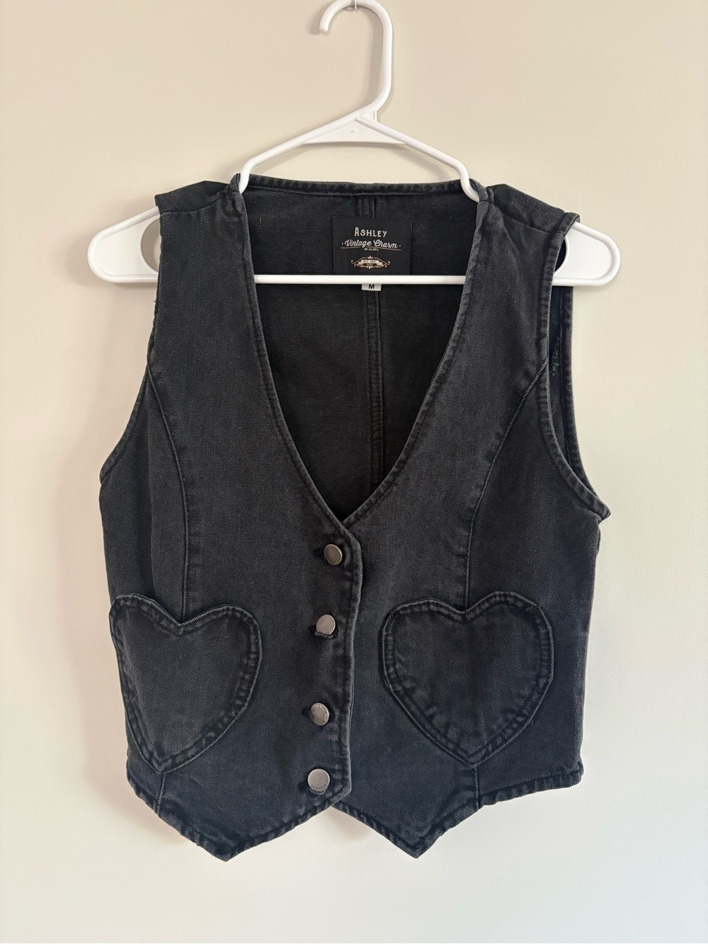 Ashley Vintage Charm By 26 INTL Black Heart Pocket Denim Vest